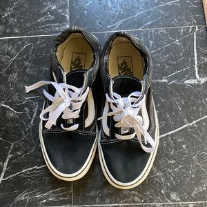 VANS classic black sneakers Size 7.5 W